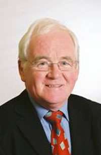 Portrait of Peter Lewis Jones